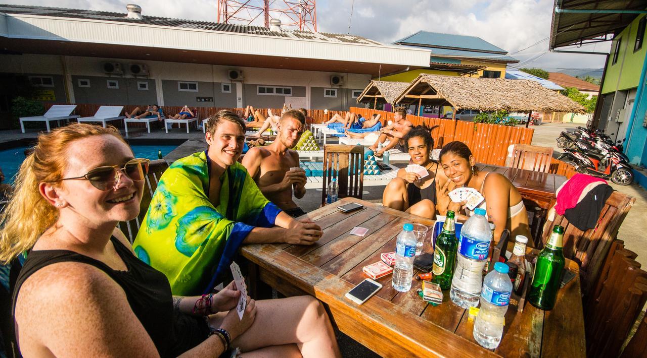 Treechart Hostel Thongsala Exterior photo