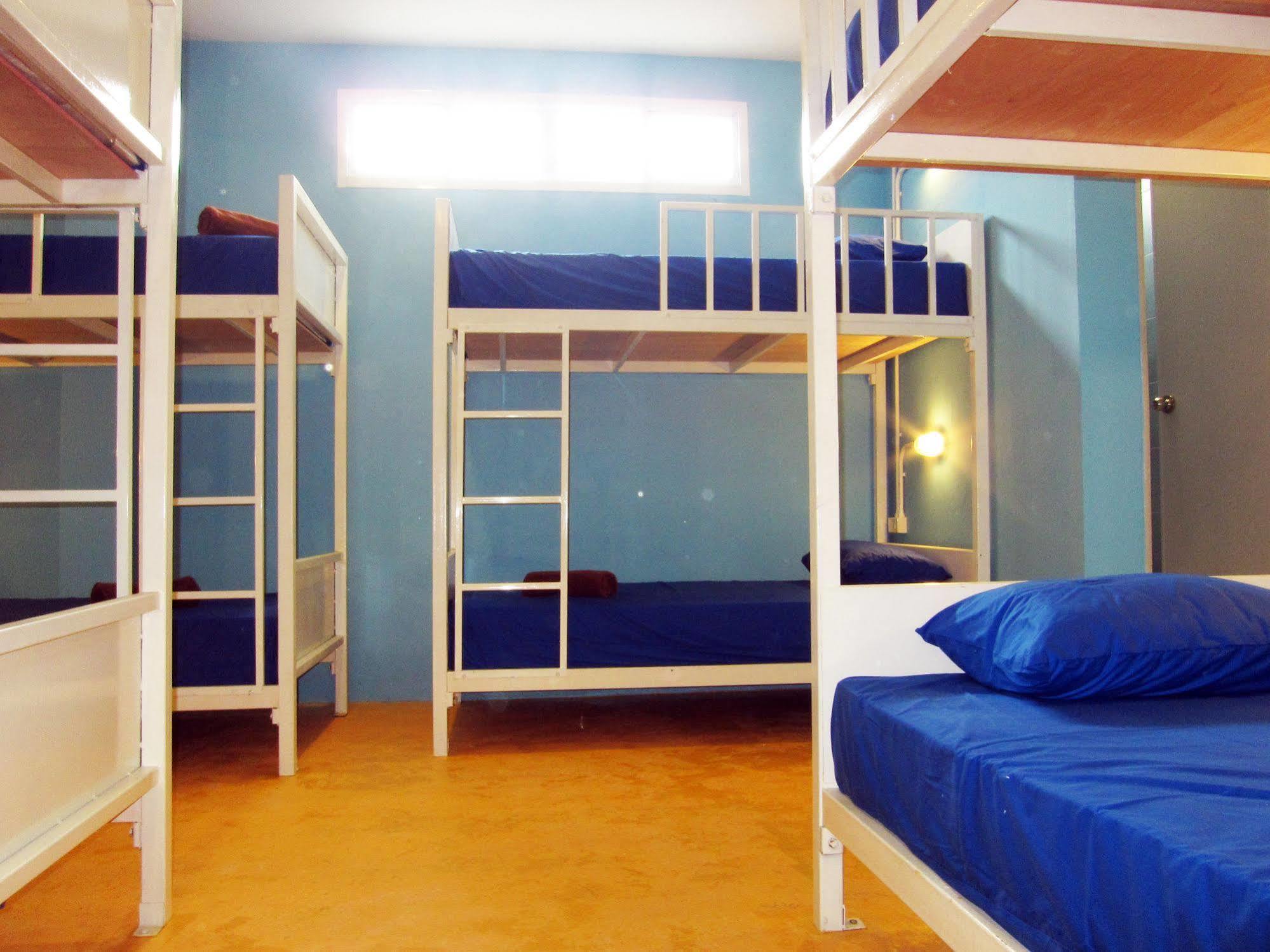 Treechart Hostel Thongsala Exterior photo